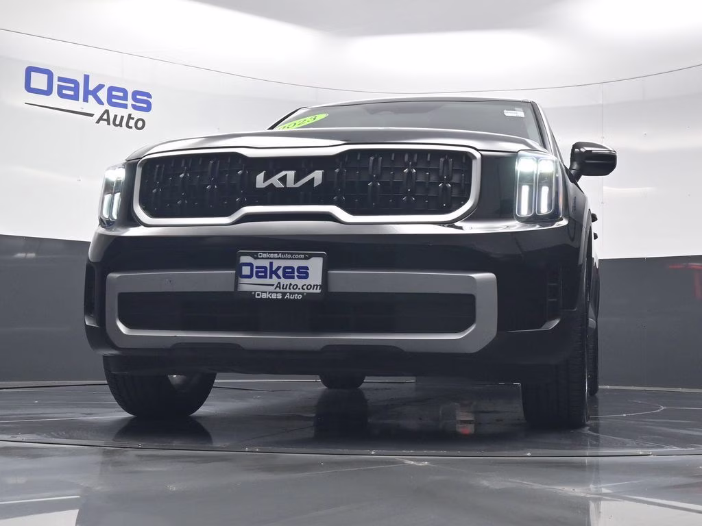 2023 Ebony Black Kia Telluride EX AWD SUV
