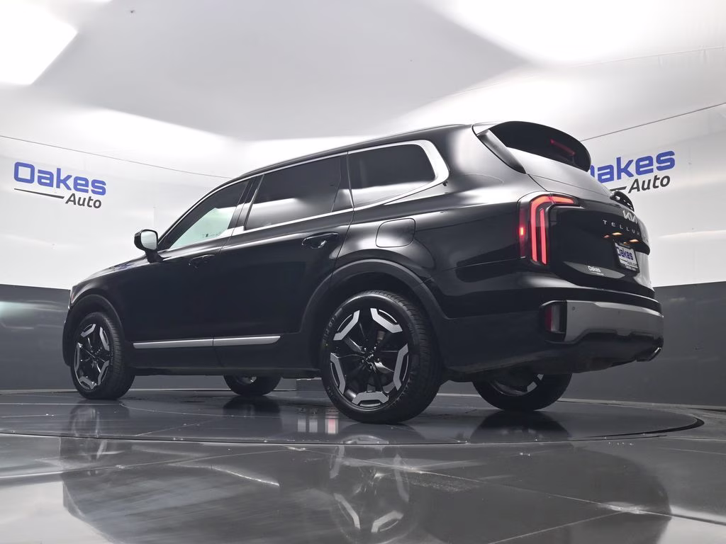 2023 Ebony Black Kia Telluride EX AWD SUV