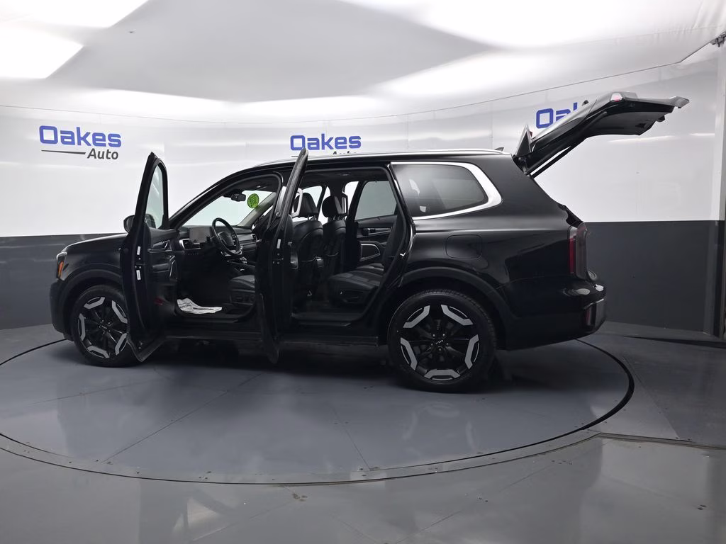 2023 Ebony Black Kia Telluride EX AWD SUV