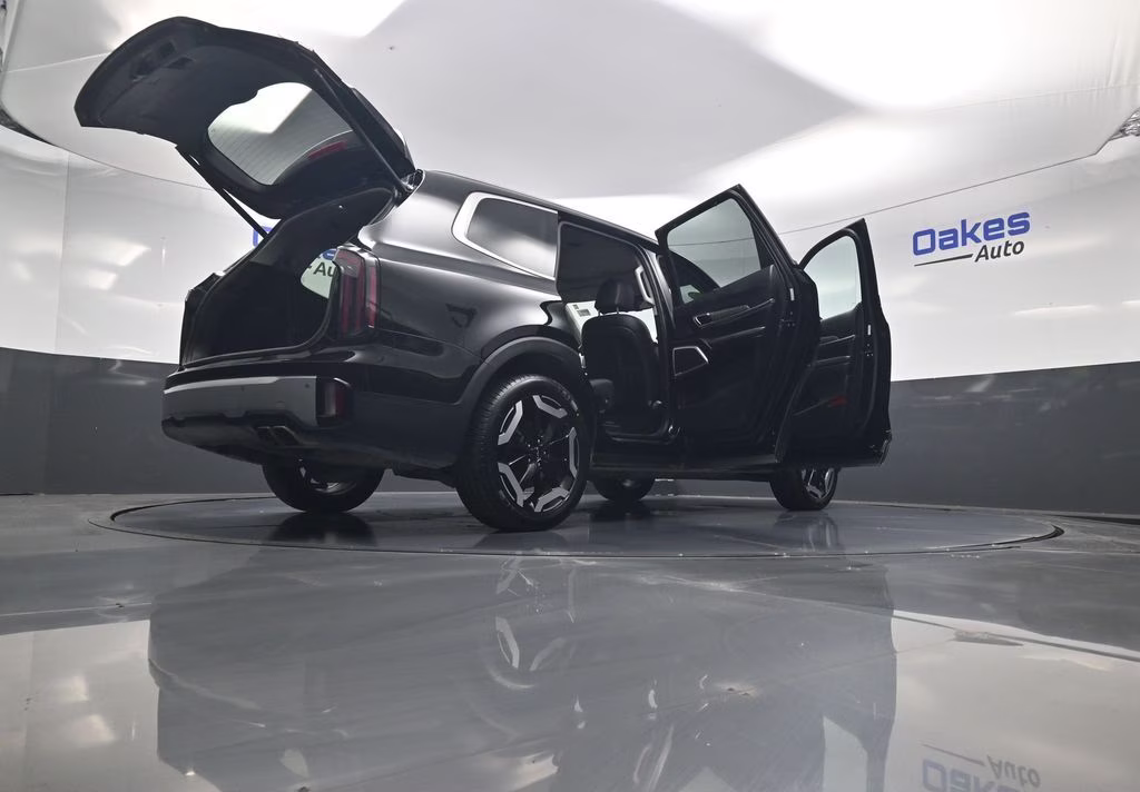 2023 Ebony Black Kia Telluride EX AWD SUV