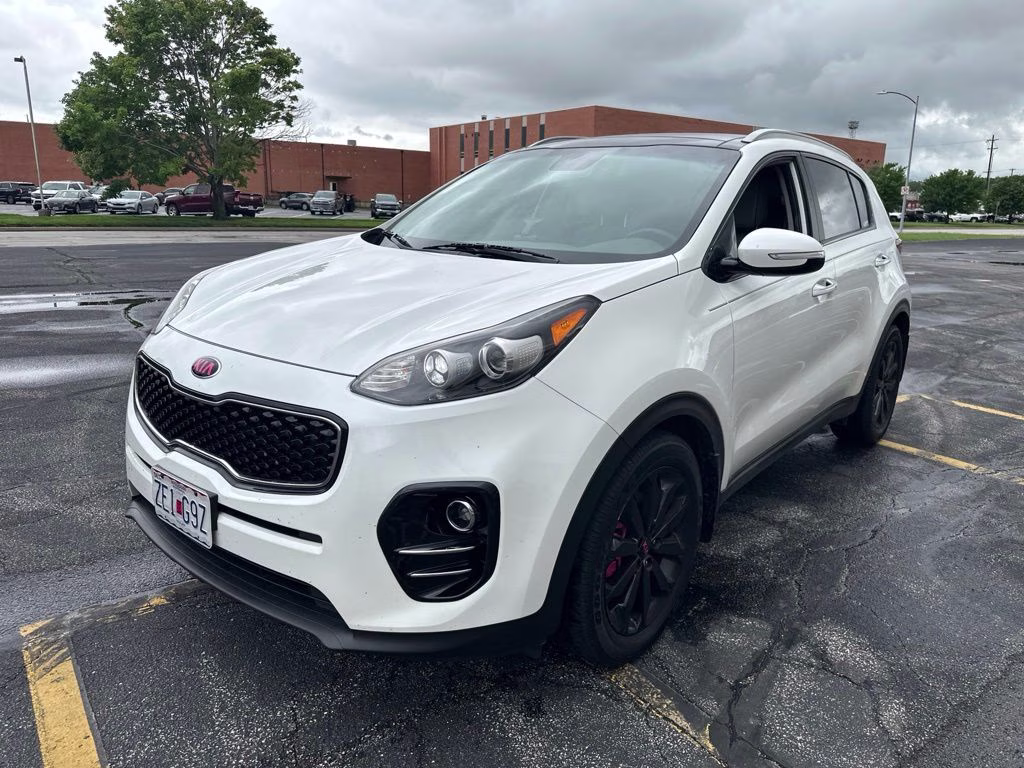 Used 2017 Kia Sportage EX with VIN KNDPN3AC8H7112199 for sale in Kansas City