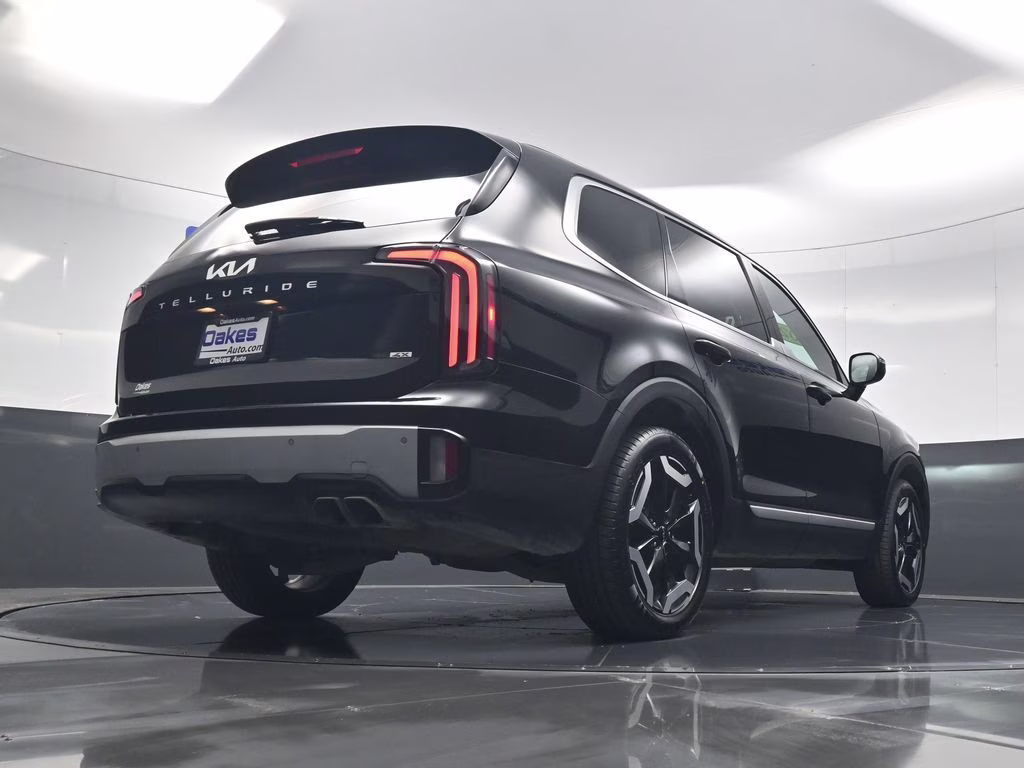 2023 Ebony Black Kia Telluride EX AWD SUV