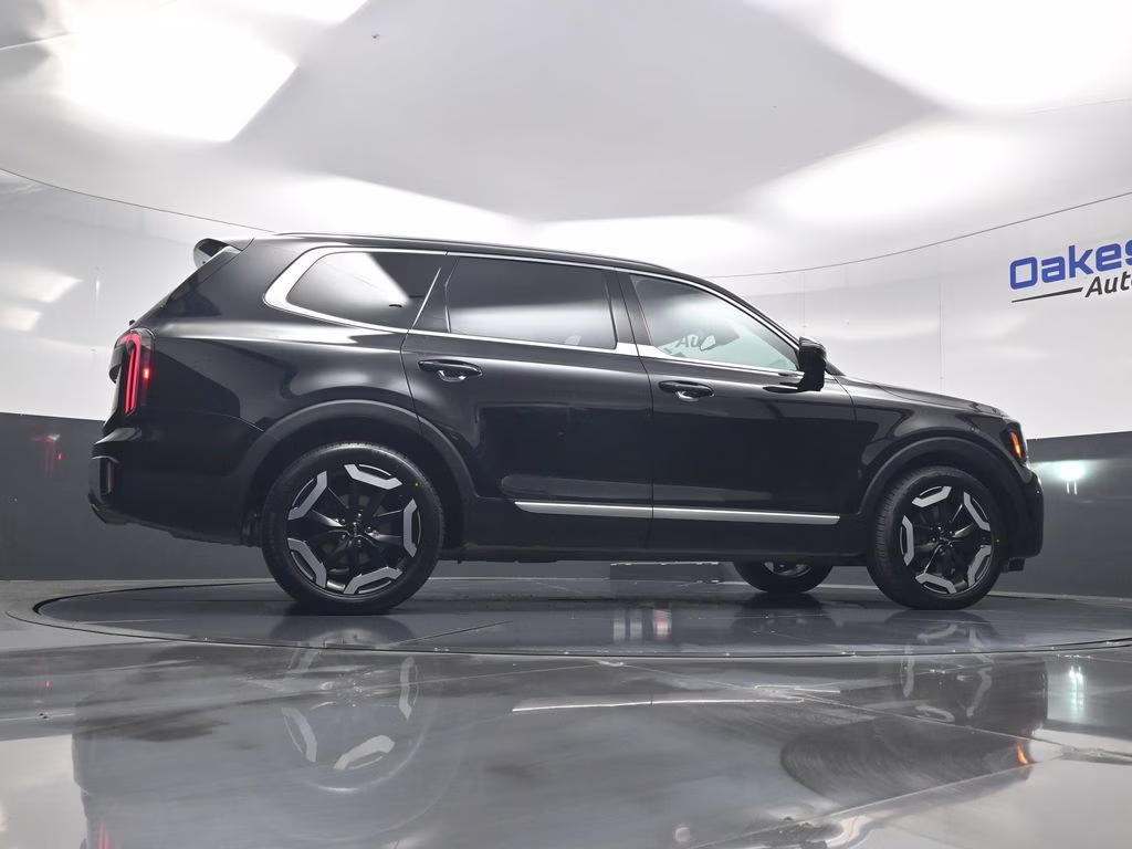 2023 Ebony Black Kia Telluride EX AWD SUV