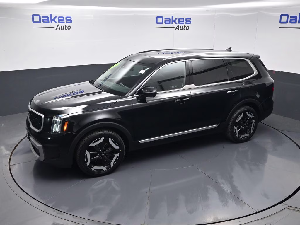 2023 Ebony Black Kia Telluride EX AWD SUV