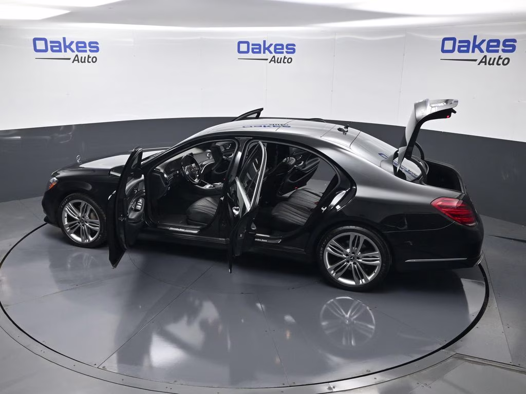 2018 Obsidian Black Metallic Mercedes-Benz S-Class S 560 AWD Sedan