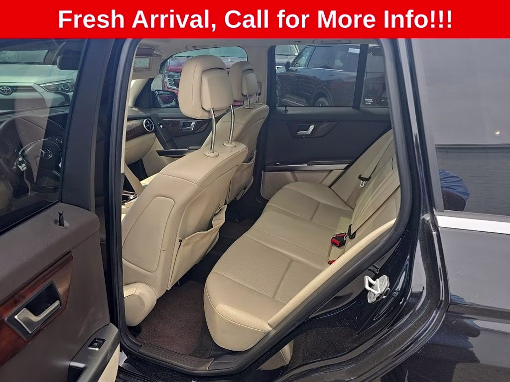 2015 Black Mercedes-Benz GLK GLK 350 RWD SUV
