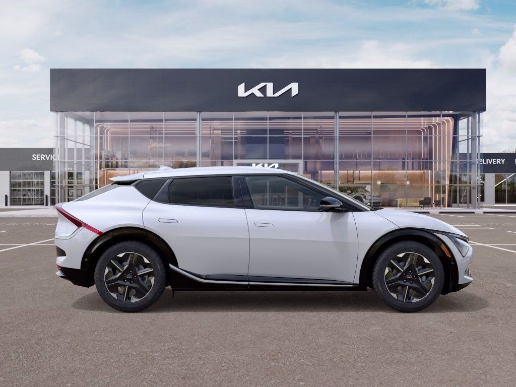 2026 Glacial White Pearl Kia EV6 Wind AWD SUV