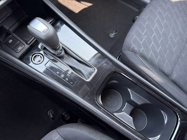 2024 Super Black Nissan Kicks SV FWD SUV