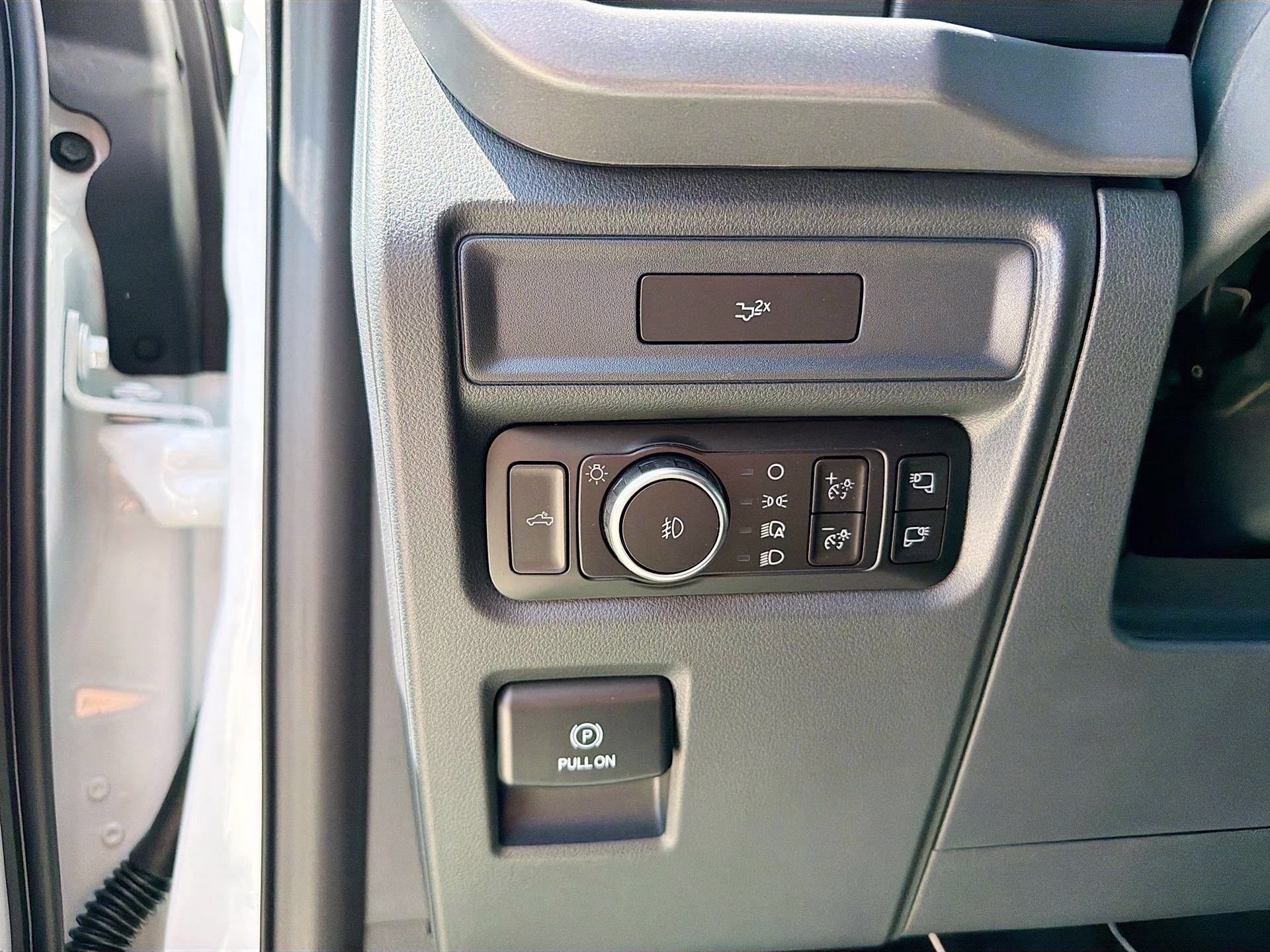 2026 Oxford White Ford F-150 XLT RWD Truck