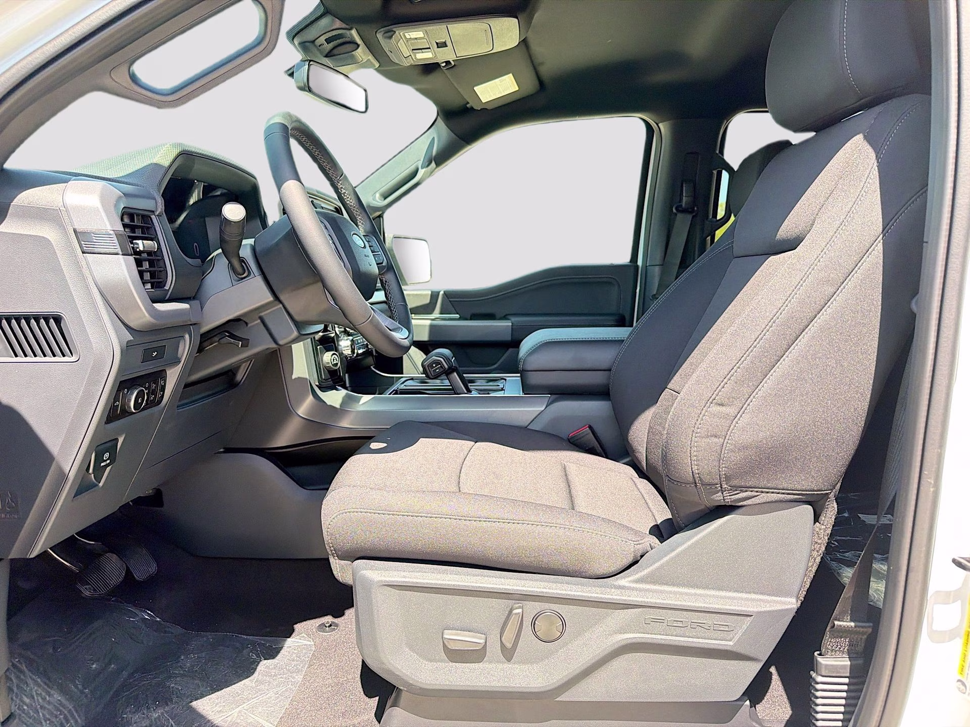 2026 Oxford White Ford F-150 XLT RWD Truck