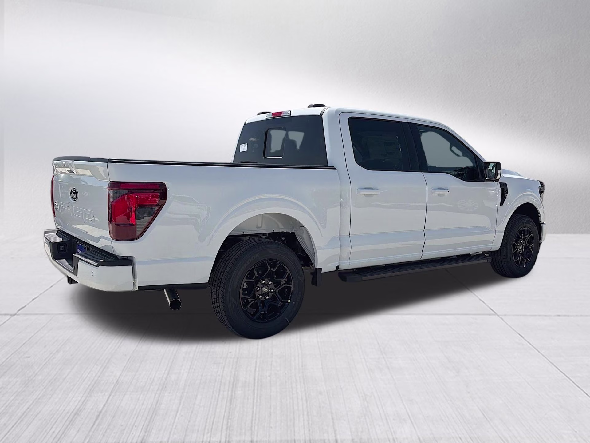 2026 Oxford White Ford F-150 XLT RWD Truck