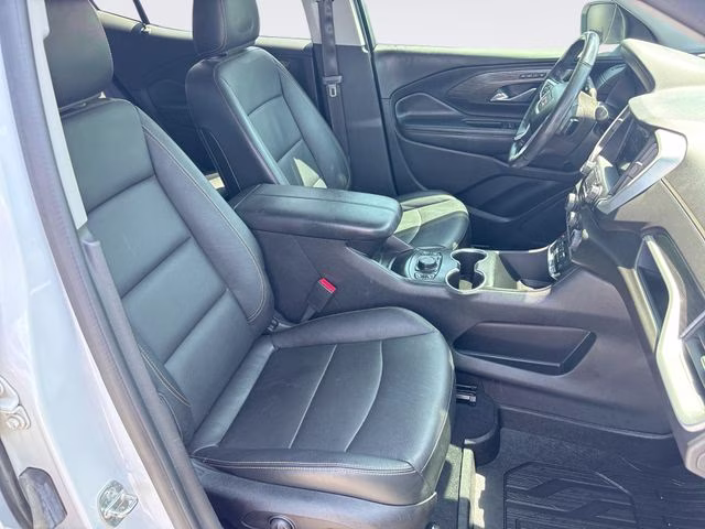 2020 Summit White GMC Terrain SLT FWD SUV