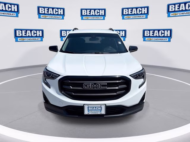 2020 Summit White GMC Terrain SLT FWD SUV