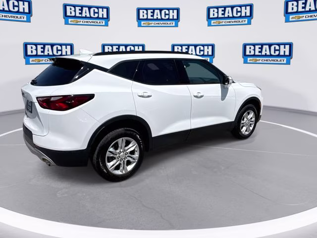 2022 Summit White Chevrolet Blazer LT AWD SUV