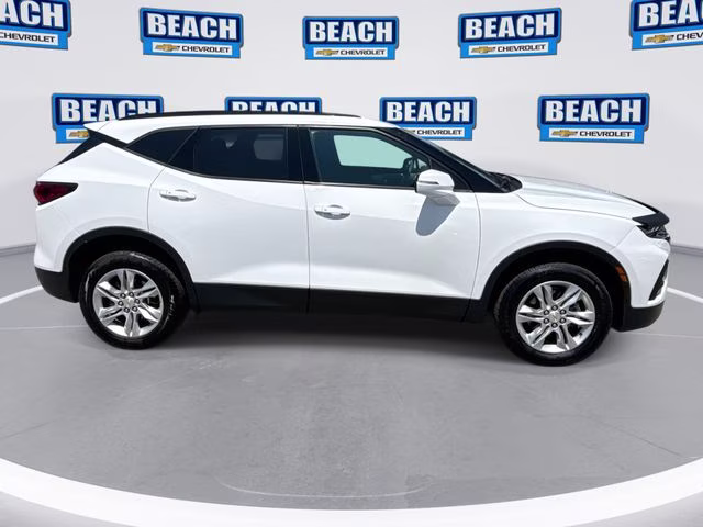 2022 Summit White Chevrolet Blazer LT AWD SUV