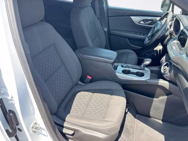 2022 Summit White Chevrolet Blazer LT AWD SUV