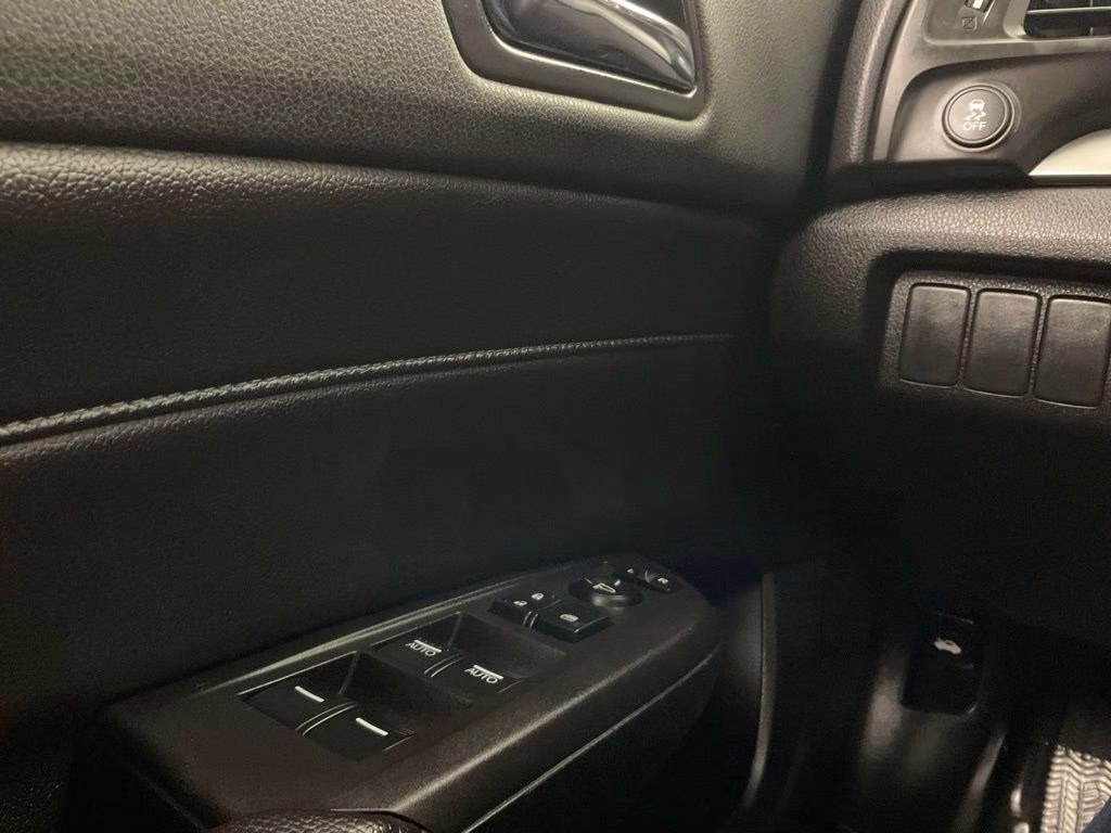 2018 White Acura ILX 2.4L FWD Sedan