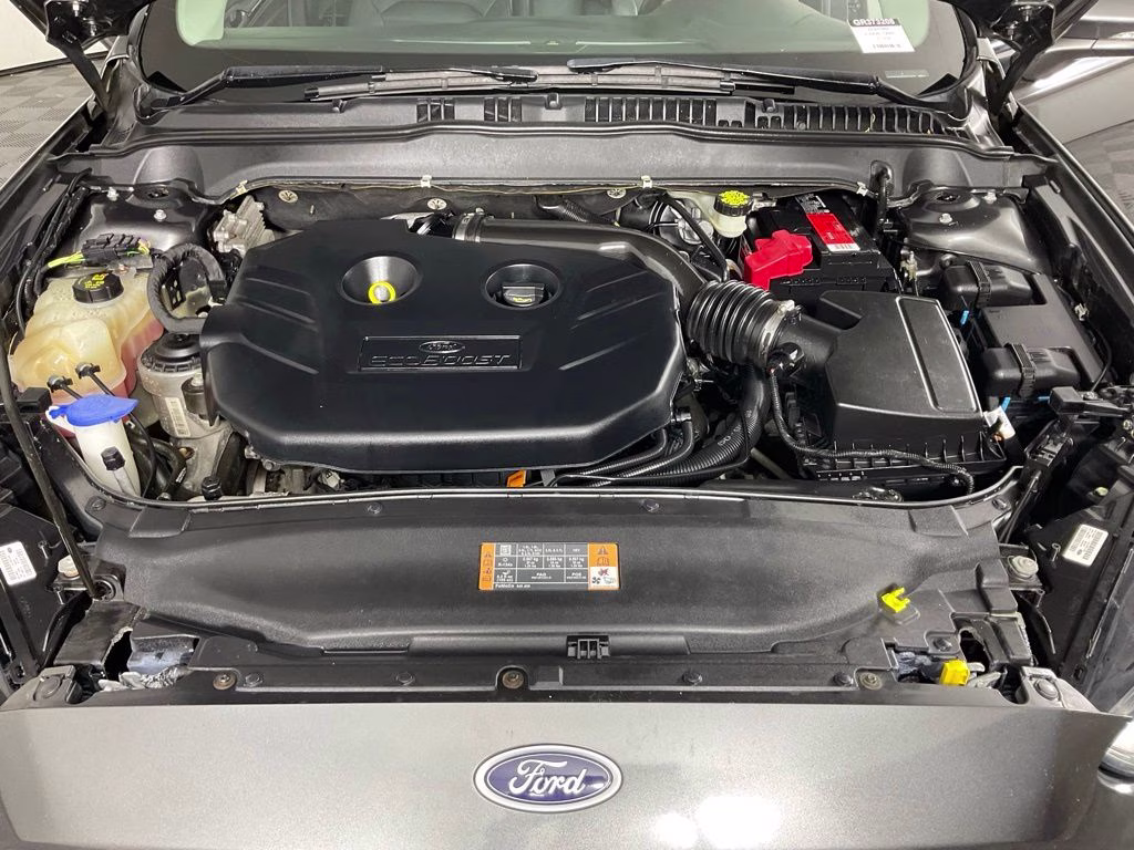 2016 Magnetic Ford Fusion SE FWD Sedan