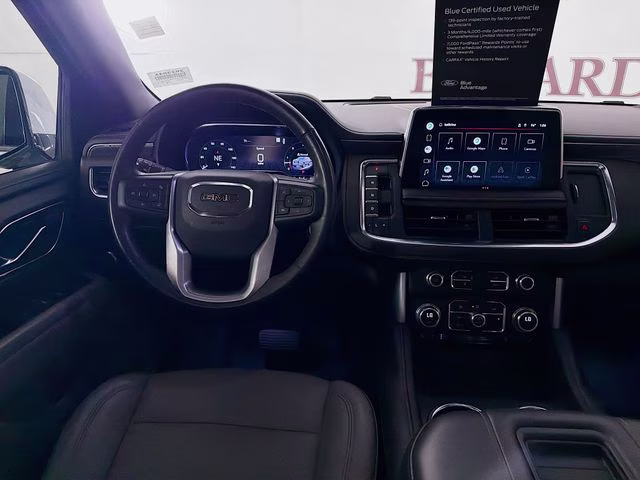 2022 White Frost Tricoat GMC Yukon XL SLT 4X4 SUV