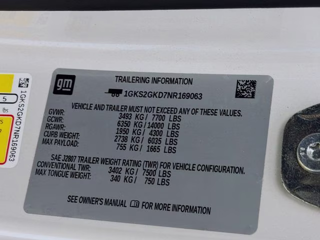 2022 White Frost Tricoat GMC Yukon XL SLT 4X4 SUV
