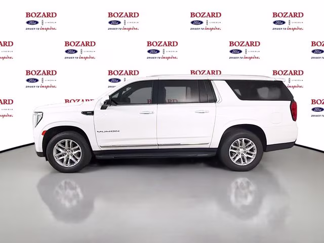 2022 White Frost Tricoat GMC Yukon XL SLT 4X4 SUV