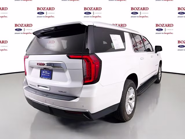 2022 White Frost Tricoat GMC Yukon XL SLT 4X4 SUV