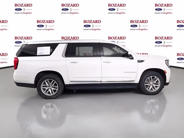 2022 White Frost Tricoat GMC Yukon XL SLT 4X4 SUV