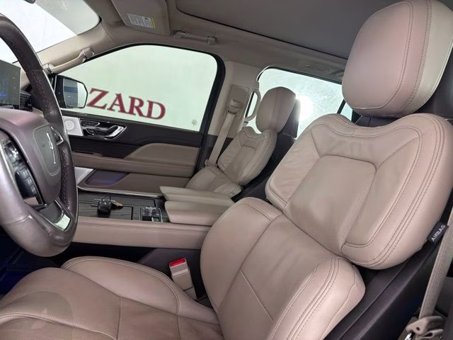 2023 Black Metallic Lincoln Navigator L Reserve 4X4 SUV