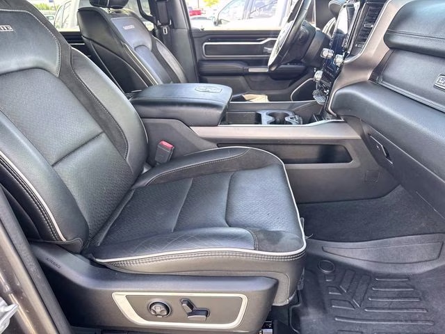 2020 Crystal Metallic Ram 1500 Laramie 4X4 Truck