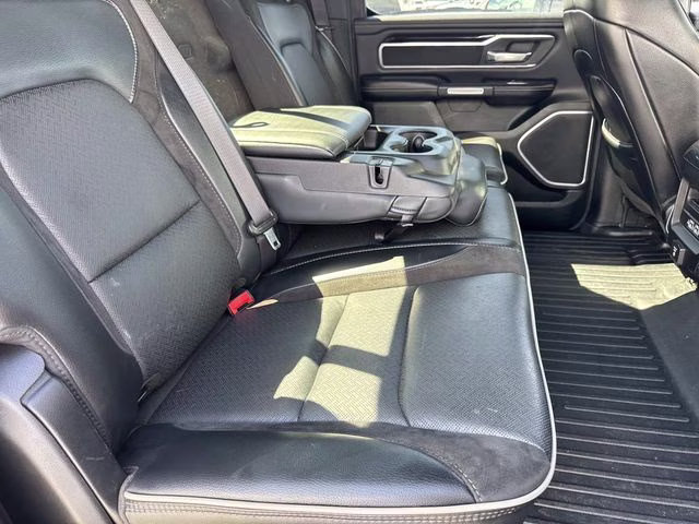 2020 Crystal Metallic Ram 1500 Laramie 4X4 Truck