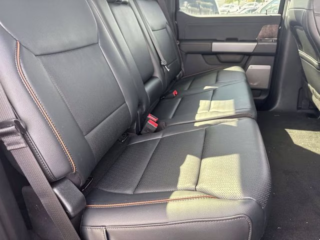 2026 Black Metallic Ford Super Duty F-250 SRW Lariat 4X4 Truck