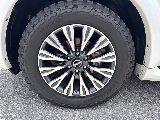2023 Aspen White Nissan Armada SL RWD SUV