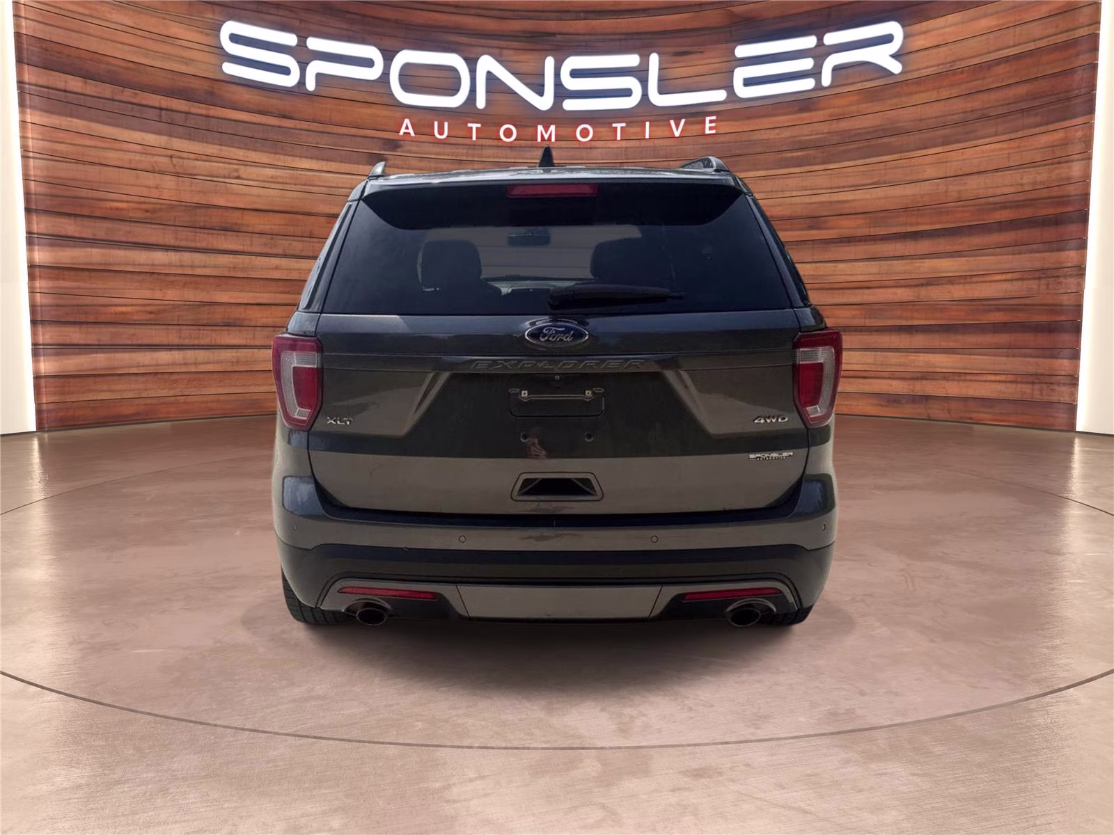 2017 Magnetic Ford Explorer XLT 4X4 SUV