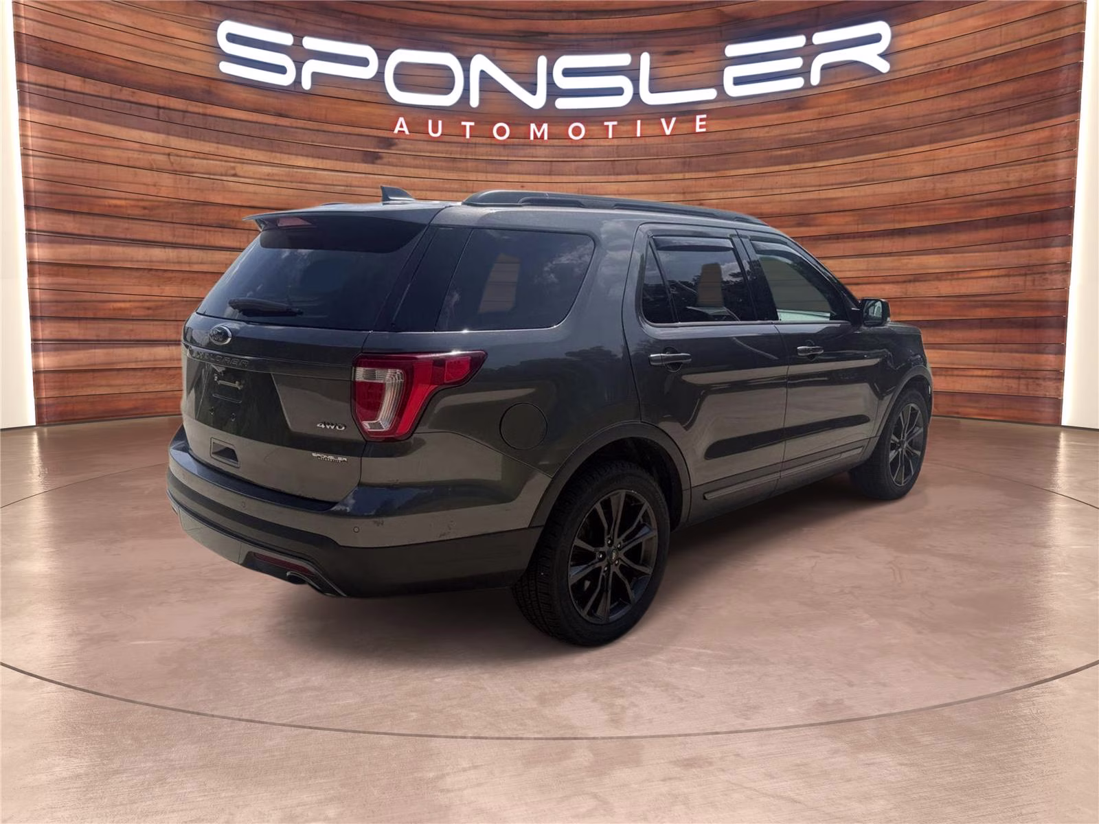 2017 Magnetic Ford Explorer XLT 4X4 SUV