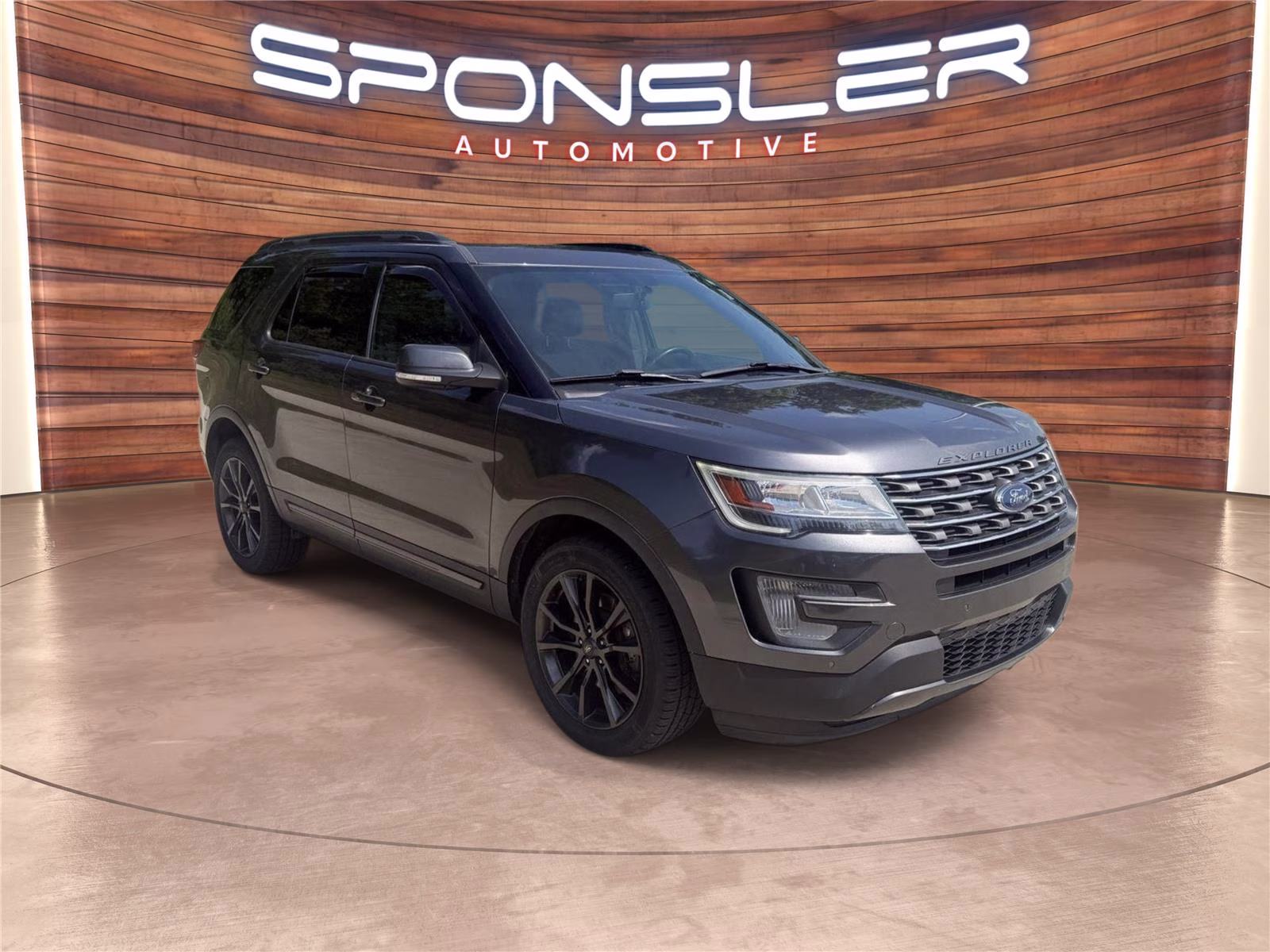 2017 Magnetic Ford Explorer XLT 4X4 SUV