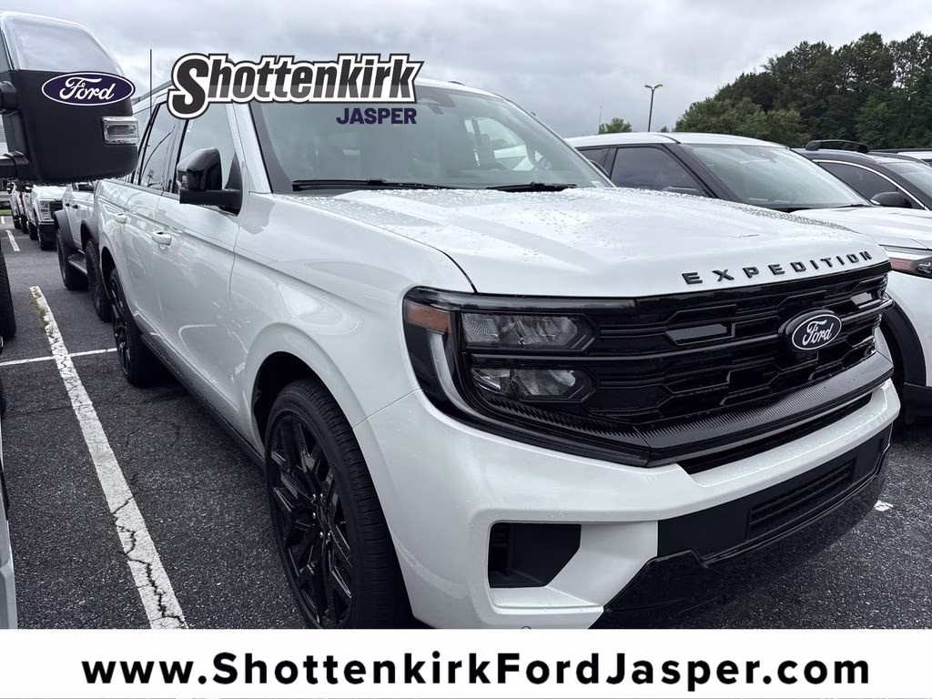 2027 White Metallic Ford Expedition Max Platinum 4X4 SUV