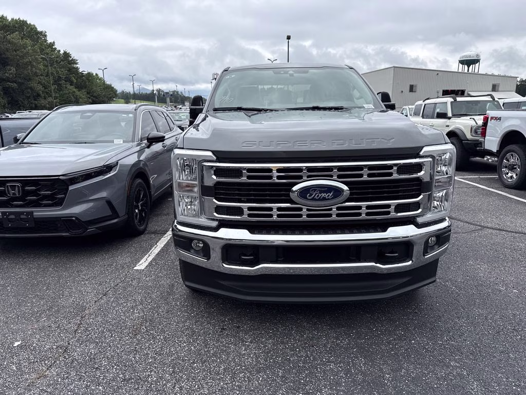 2026 Gray Ford Super Duty F-350 SRW XLT 4X4 Truck