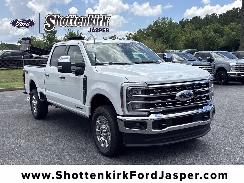 2026 Oxford White Ford Super Duty F-350 SRW Lariat 4X4 Truck