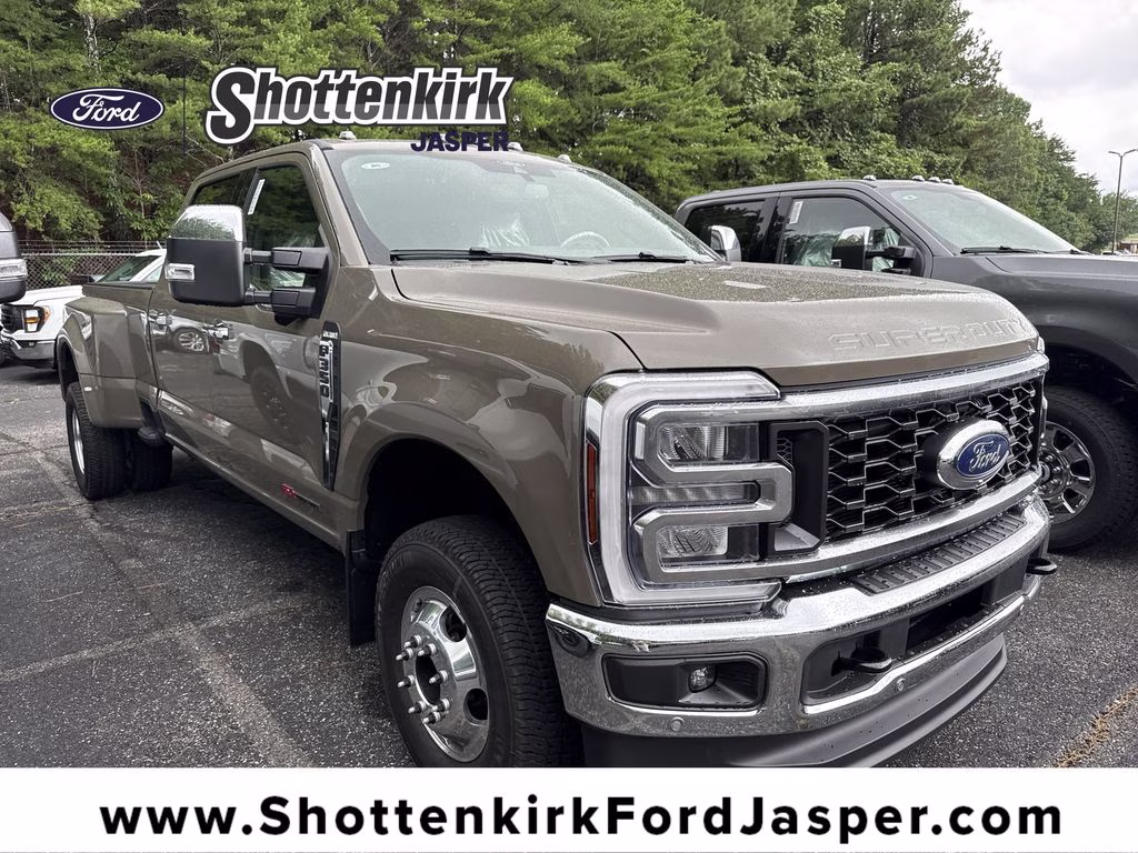 2026 Brown Ford Super Duty F-350 DRW King Ranch 4X4 Truck