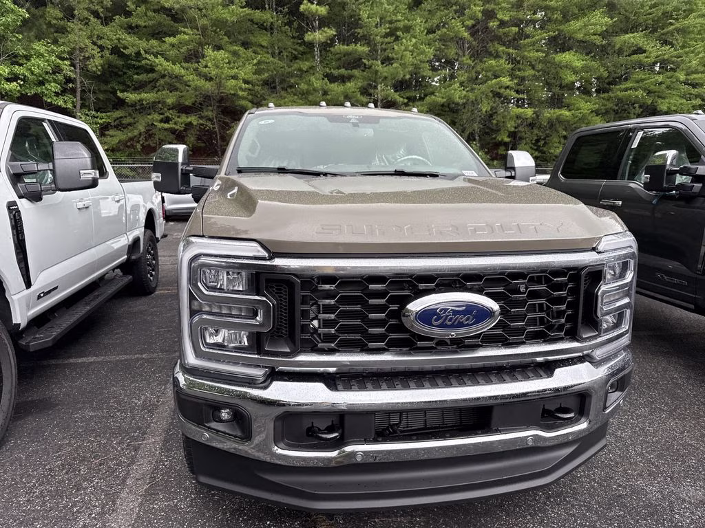 2026 Brown Ford Super Duty F-350 DRW King Ranch 4X4 Truck