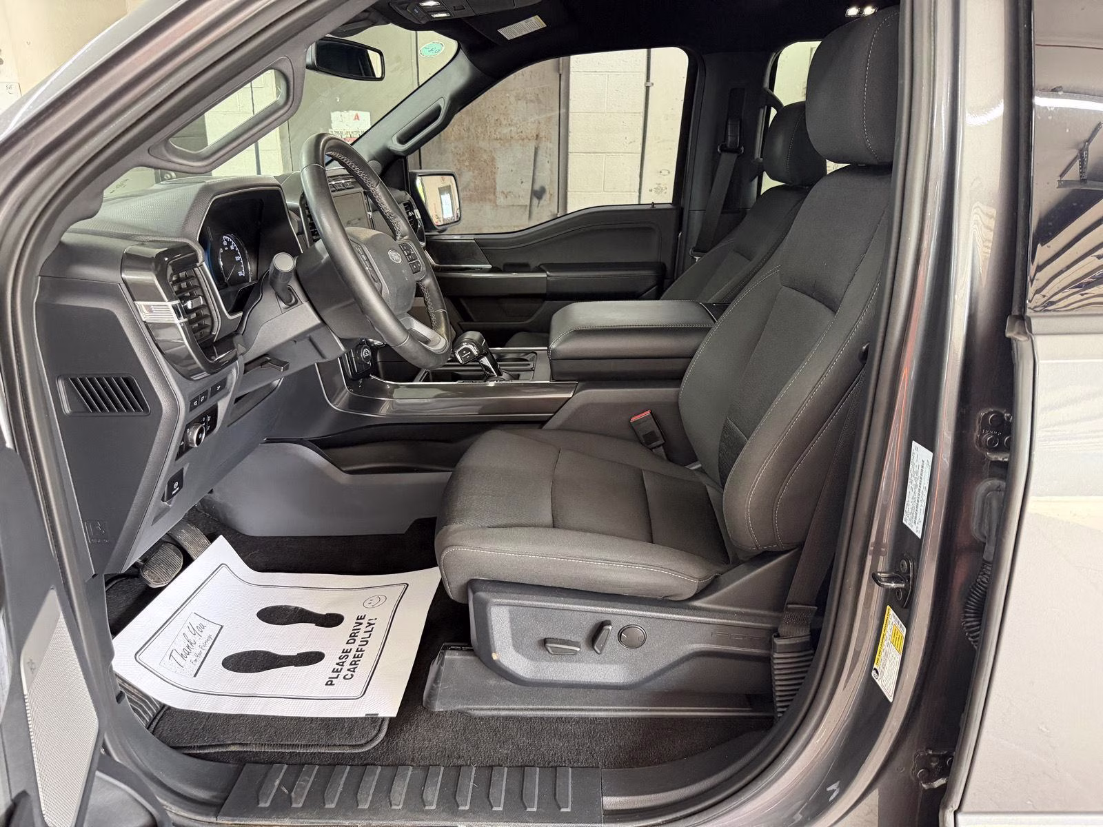 2023 Carbonized Gray Metallic Ford F-150 XLT 4X4 Truck