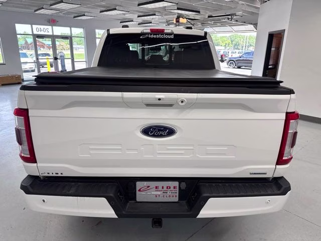 2023 Star White Metallic Tri-Coat Ford F-150 Lariat 4X4 Truck