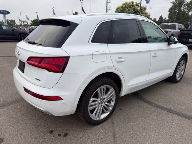 2020 Ibis White Audi Q5 45 Premium Plus AWD SUV