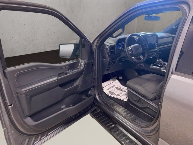 2024 Carbonized Gray Metallic Ford F-150 XLT 4X4 Truck