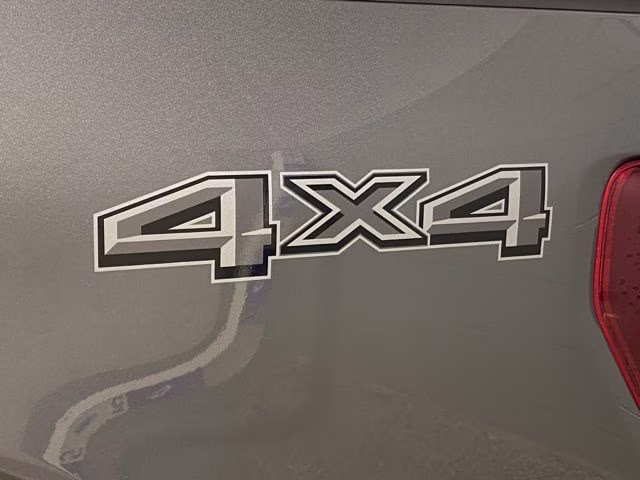 2024 Carbonized Gray Metallic Ford F-150 XLT 4X4 Truck