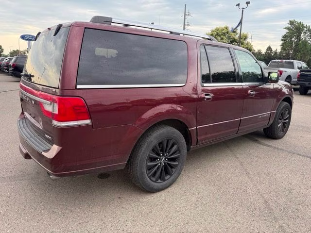 2015 Bronze Fire Metallic Lincoln Navigator L Select 4X4 SUV