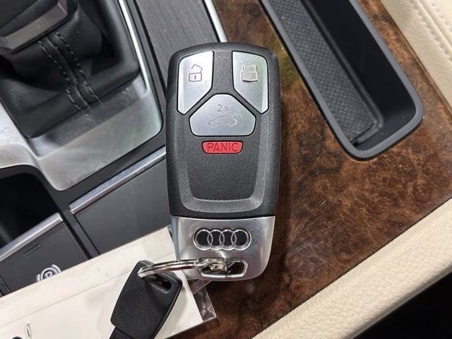 2020 Ibis White Audi Q5 45 Premium Plus AWD SUV