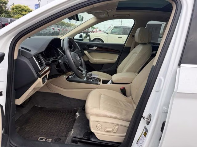 2020 Ibis White Audi Q5 45 Premium Plus AWD SUV