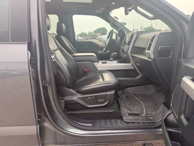 2018 Magnetic Metallic Ford F-150 Lariat 4X4 Truck
