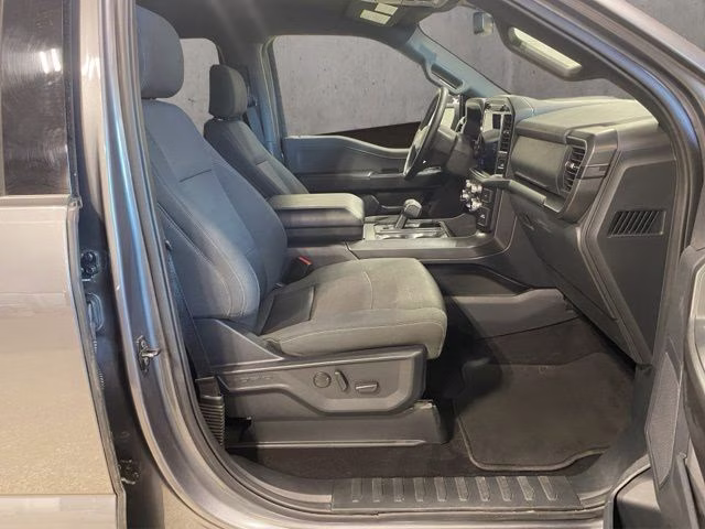2024 Carbonized Gray Metallic Ford F-150 XLT 4X4 Truck